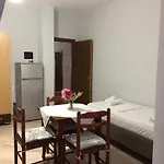 Jeti Villa