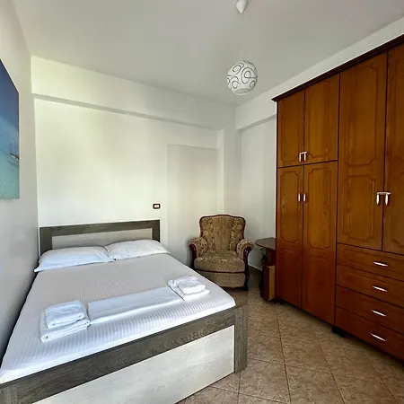Jeti Villa *